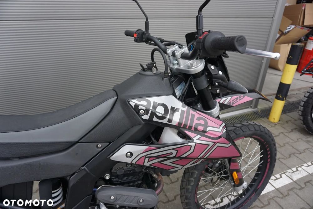 Aprilia RX - 6