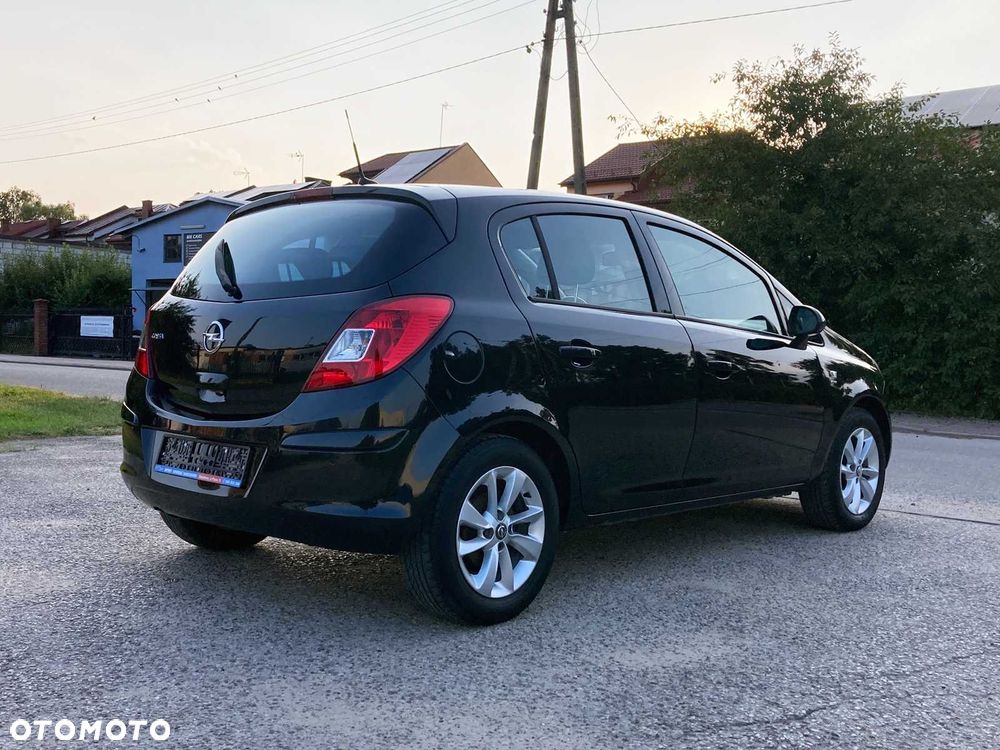 Opel Corsa - 4