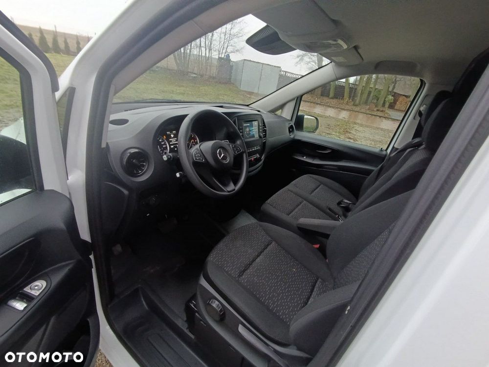 Mercedes-Benz Vito - 17