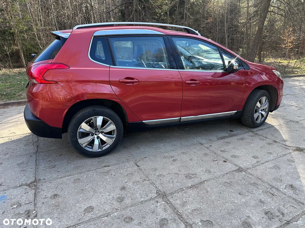 Peugeot 2008 BlueHDi FAP 120 STOP & START Crossway - 4