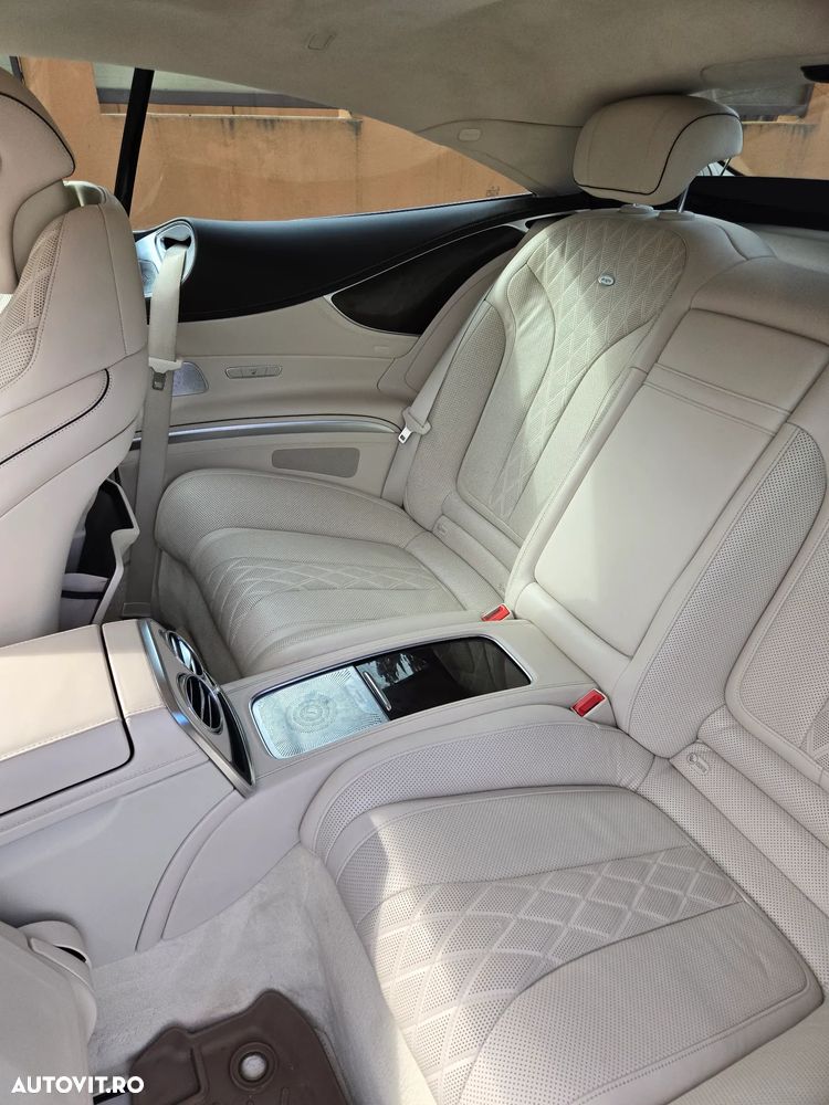 Mercedes-Benz S - 25