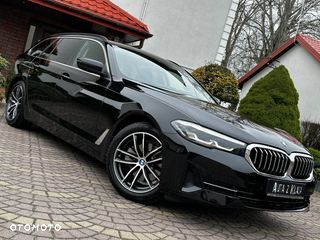 BMW Seria 5 520d mHEV sport