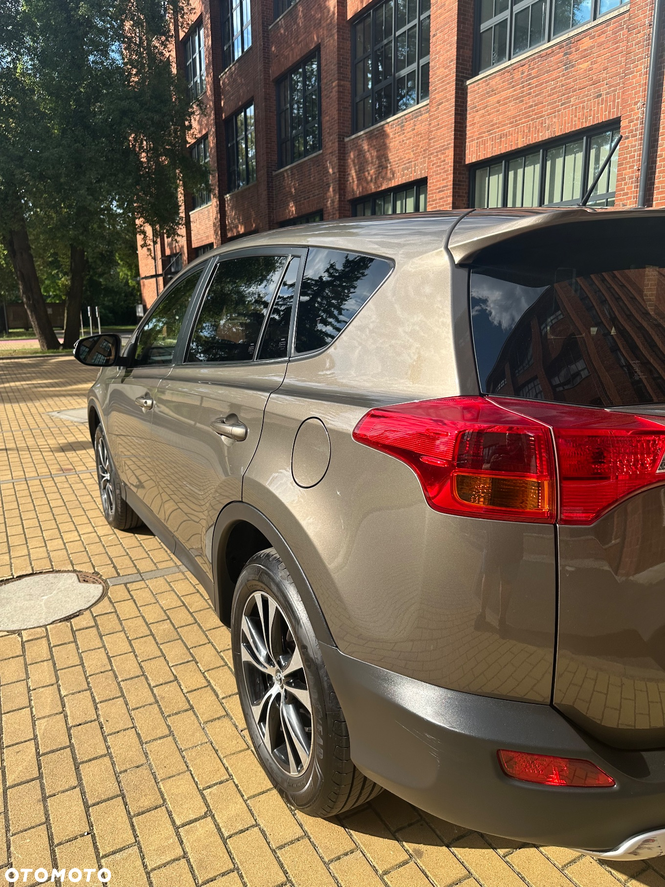 Toyota RAV4 - 5