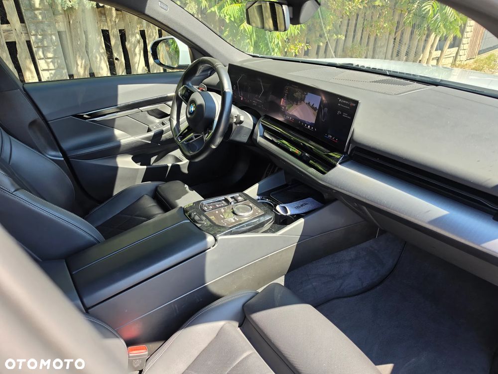 BMW Seria 5 520d mHEV M Sport - 20