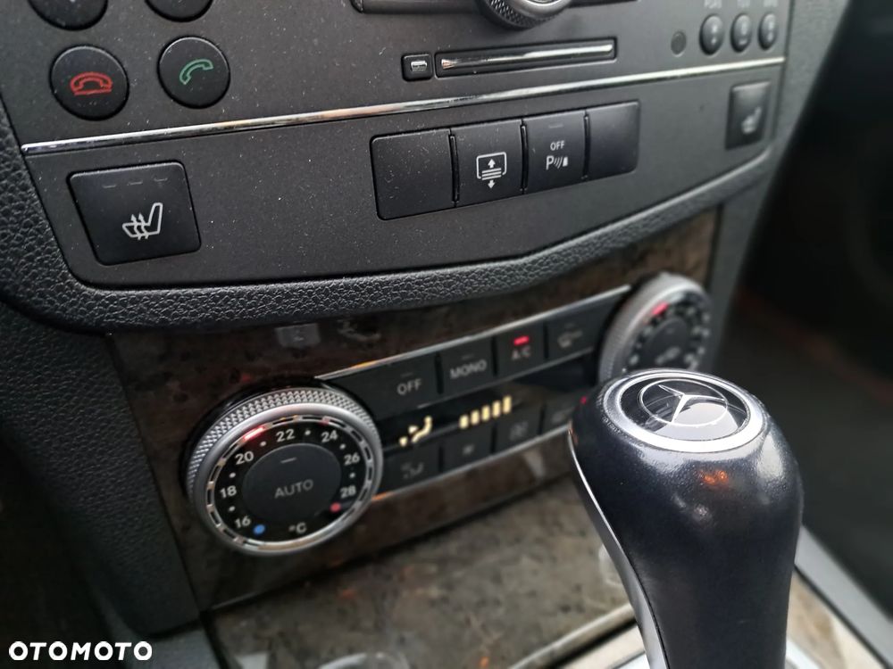 Mercedes-Benz Klasa C 63 AMG 7G-TRONIC - 18