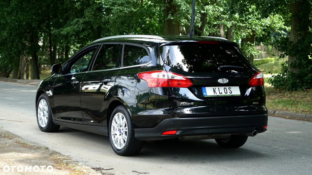 Ford Focus - 30