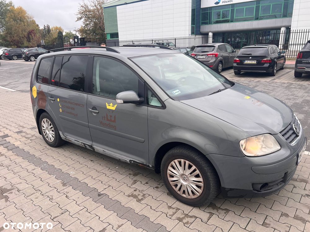 Volkswagen Touran 1.9 TDI Highline - 5