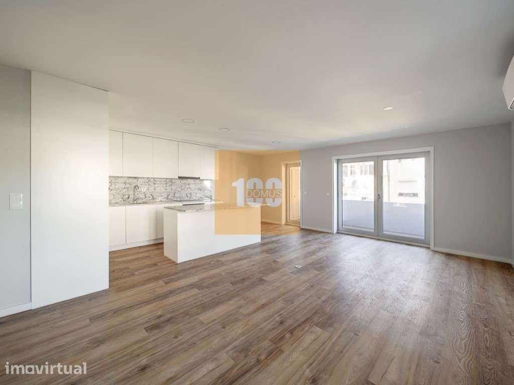 T3 com garagem ao Metro da Trindade - Grande imagem: 4/31