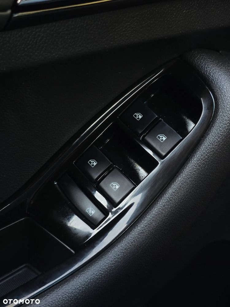 Chevrolet Orlando 1.8 LTZ - 29