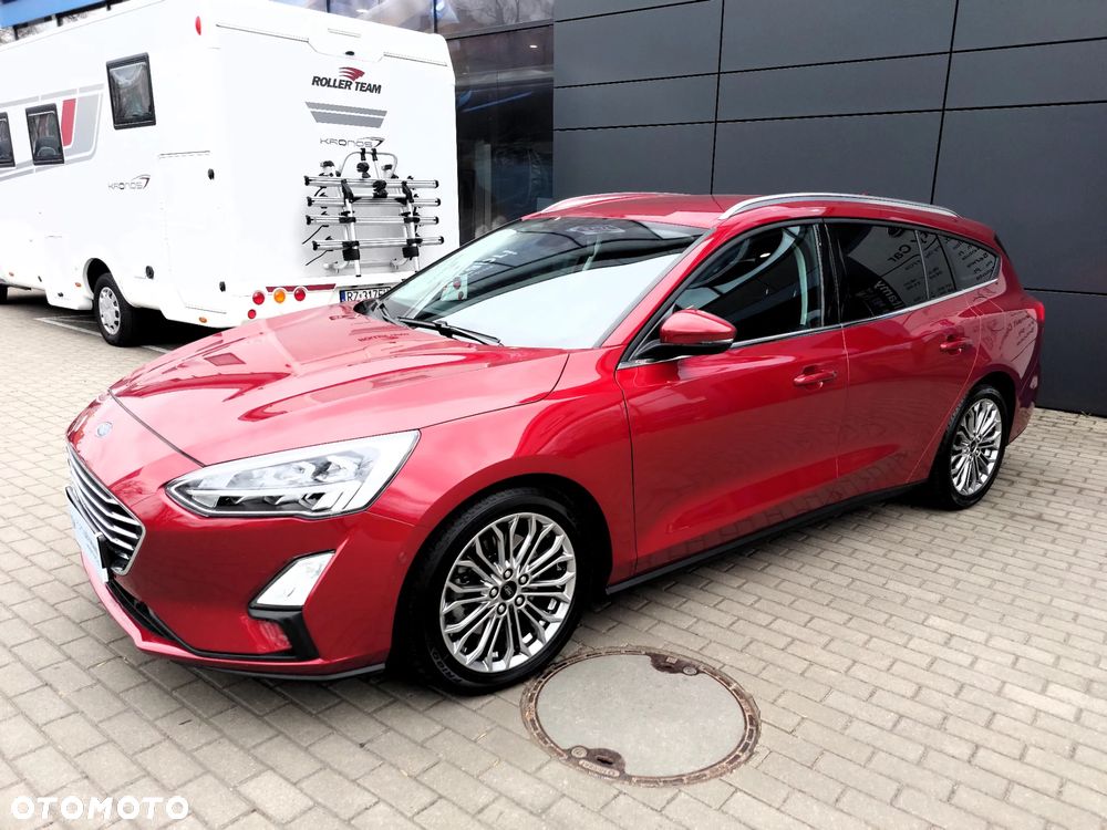 Ford Focus 1.5 EcoBoost Titanium - 26