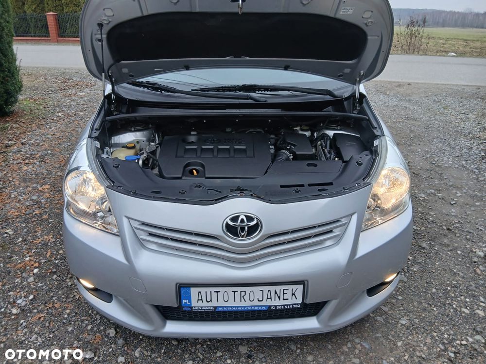 Toyota Verso 1.8 Executive - 40