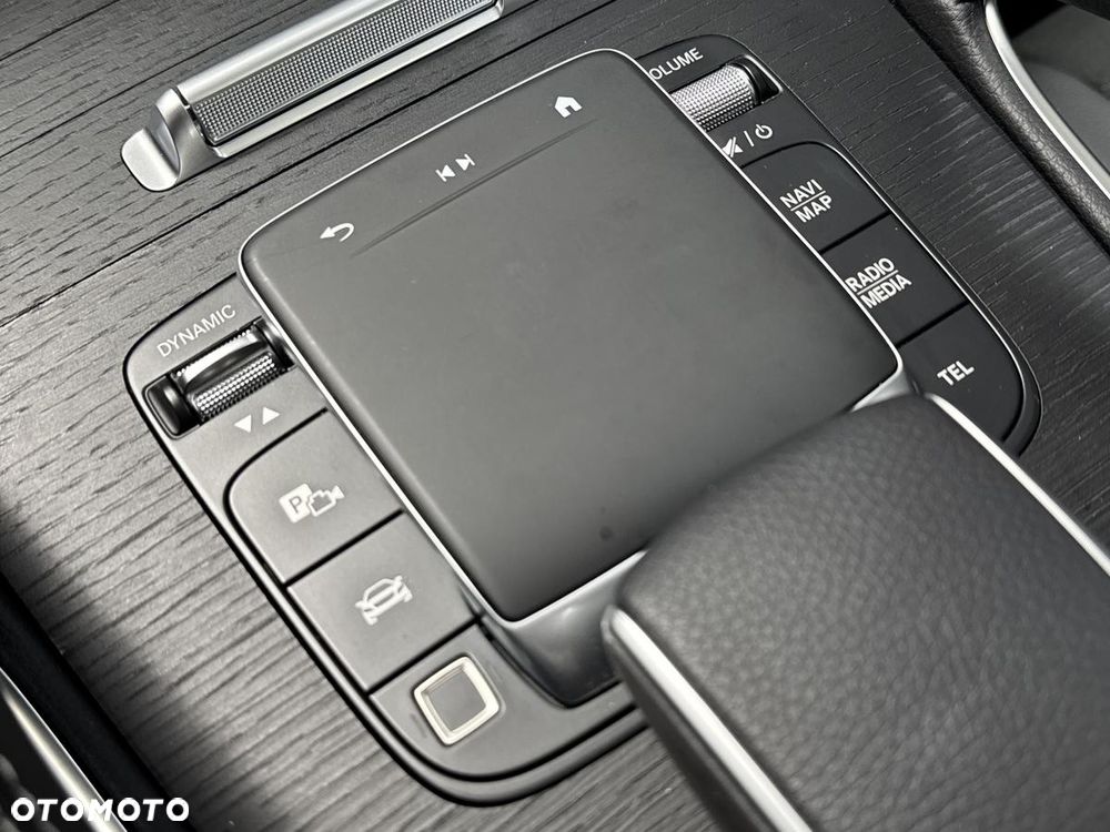 Mercedes-Benz GLE 300 d mHEV 4-Matic AMG Line - 20