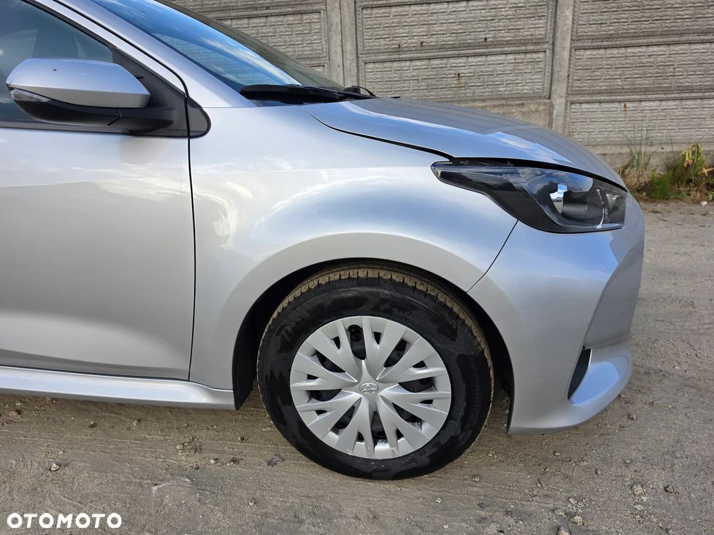 Toyota Yaris 1.5 VVT-i Comfort - 31