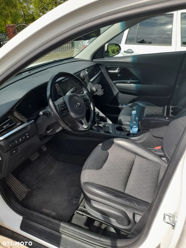 Kia Niro 1.6 GDI Hybrid L - 5