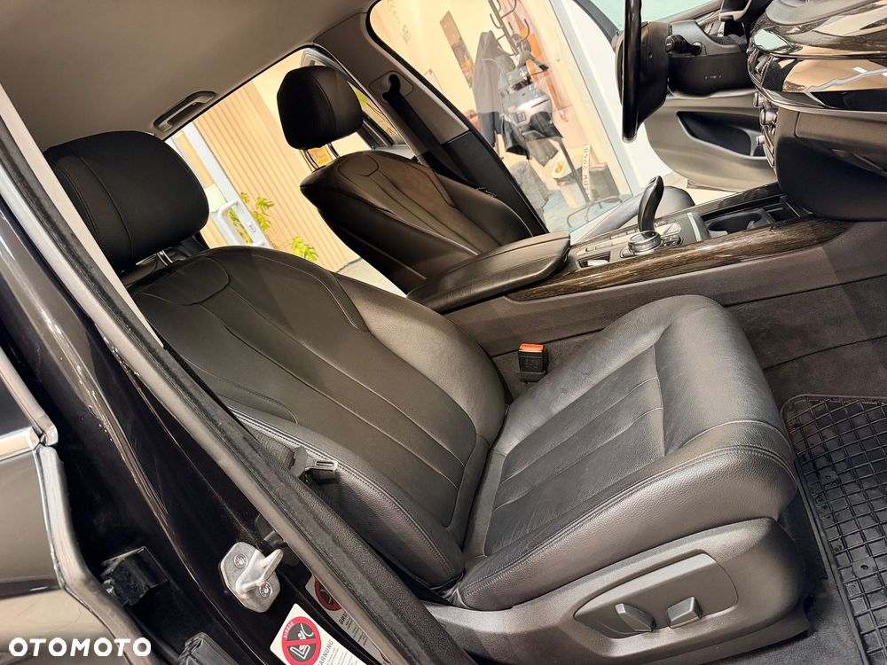 BMW X5 xDrive40d - 34