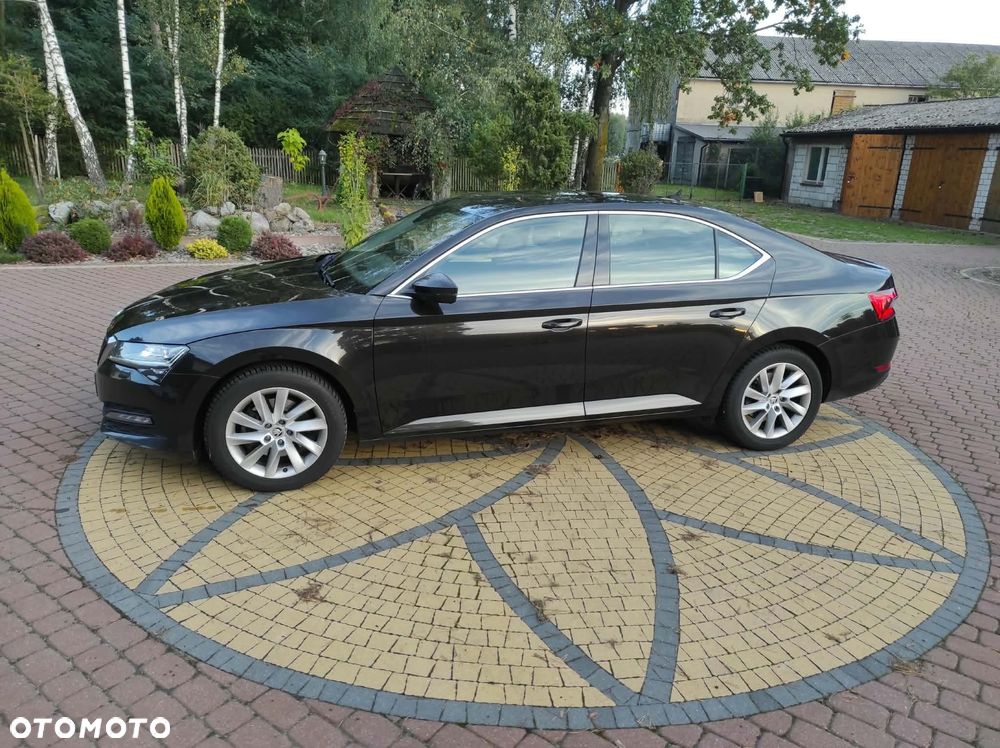 Skoda Superb 2.0 TDI Ambition DSG - 4