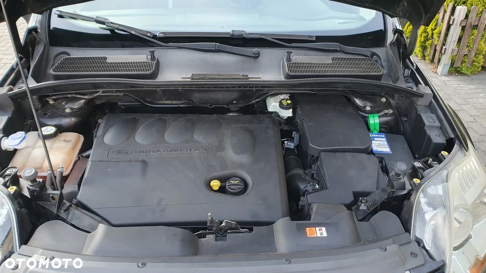 Ford Kuga 2.0 TDCi 4x4 Titanium - 11