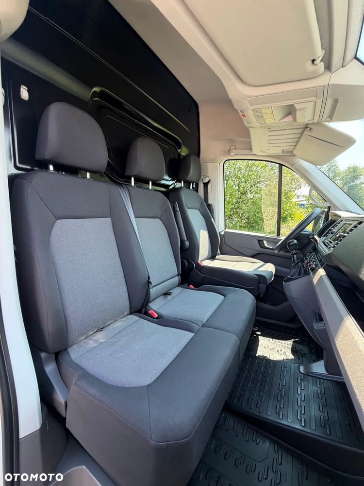 Volkswagen Crafter - 13