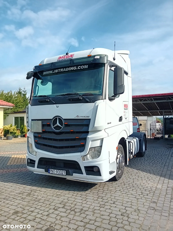 Mercedes-Benz Actros MP4
