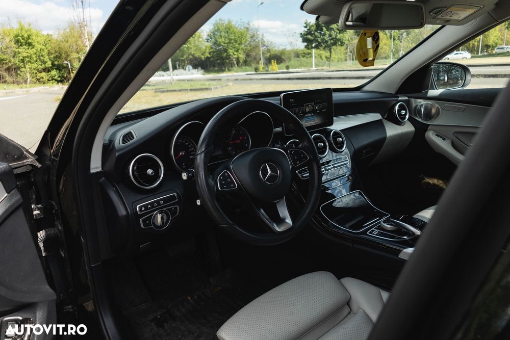 Mercedes-Benz C 250 d 4Matic 9G-TRONIC - 20