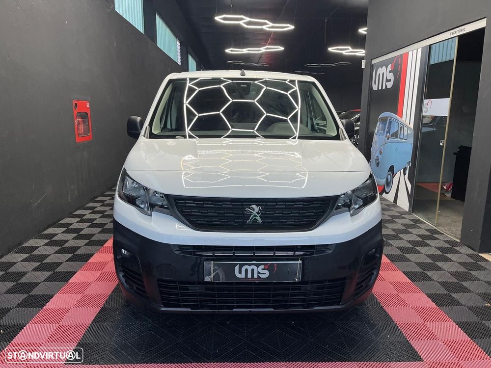 Peugeot Partner 1.5 BlueHDi Asphalt Standard - 2