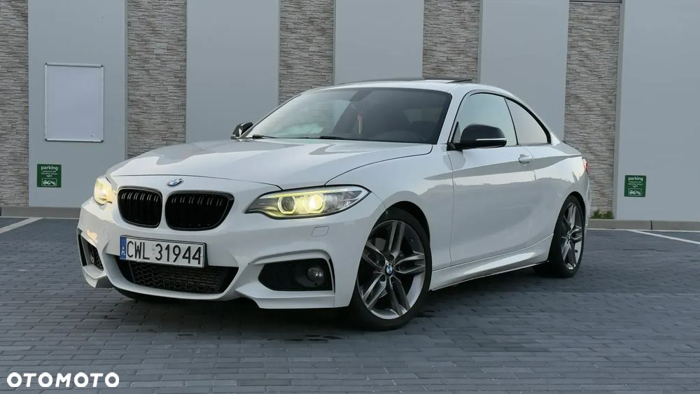 BMW Seria 2 220d M Sport - 1