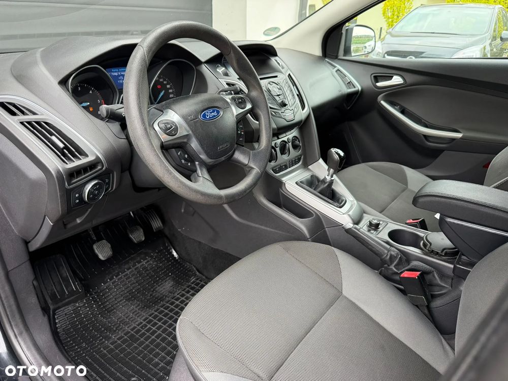 Ford Focus 1.6 TDCi Titanium - 24