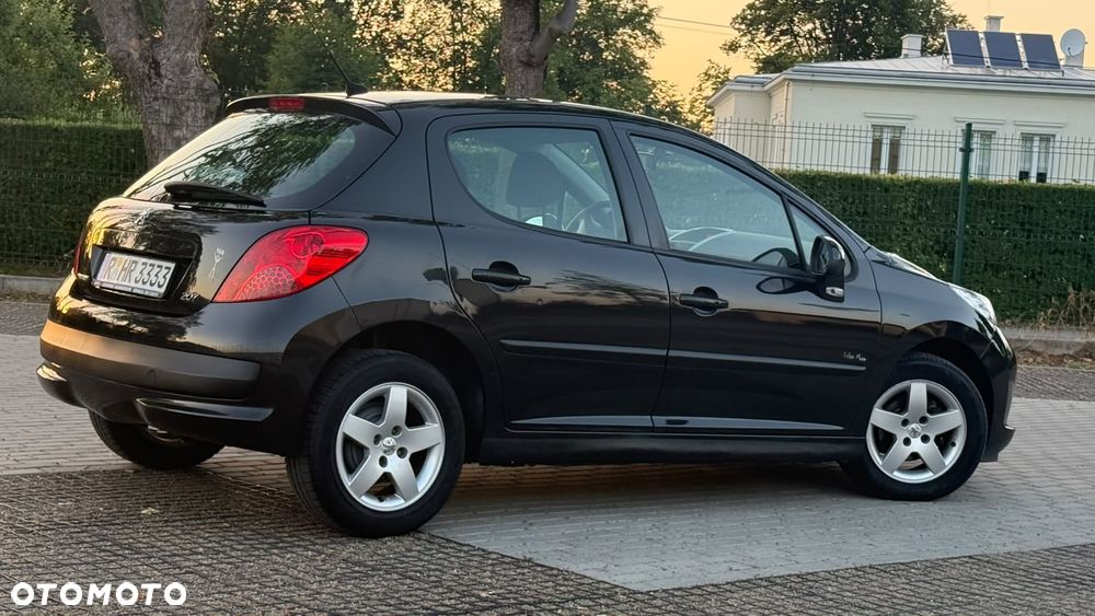 Peugeot 207 75 Urban Move - 33