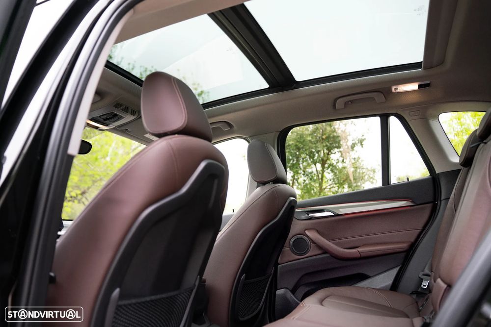 BMW X1 xDrive25e xLine - 22