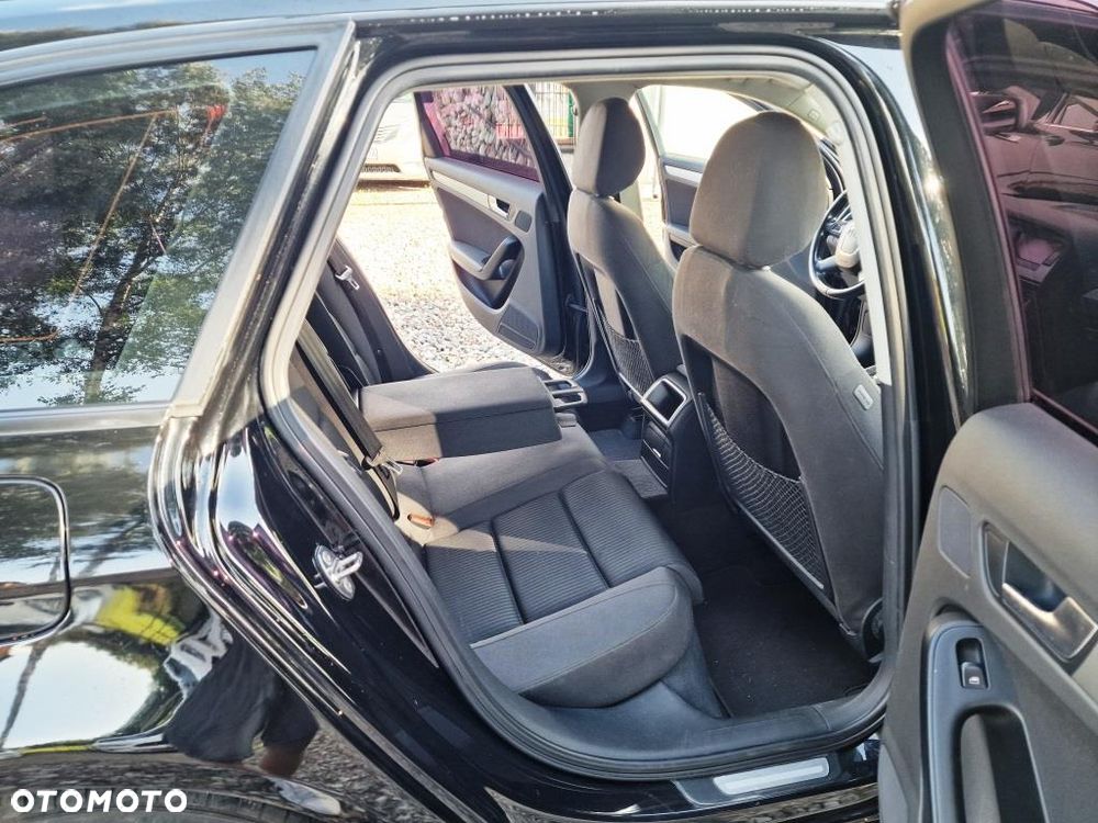 Audi A4 Avant - 16