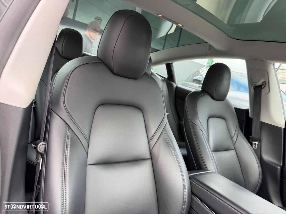 Tesla Model 3 Standard Range Plus RWD - 14