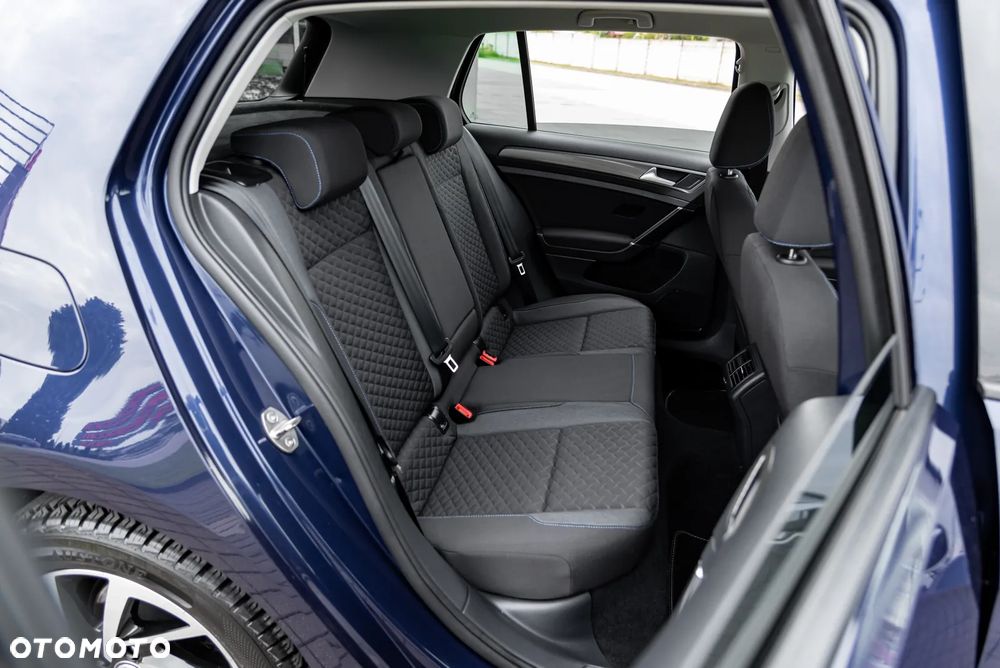 Volkswagen Golf 2.0 BlueTDI Highline - 20
