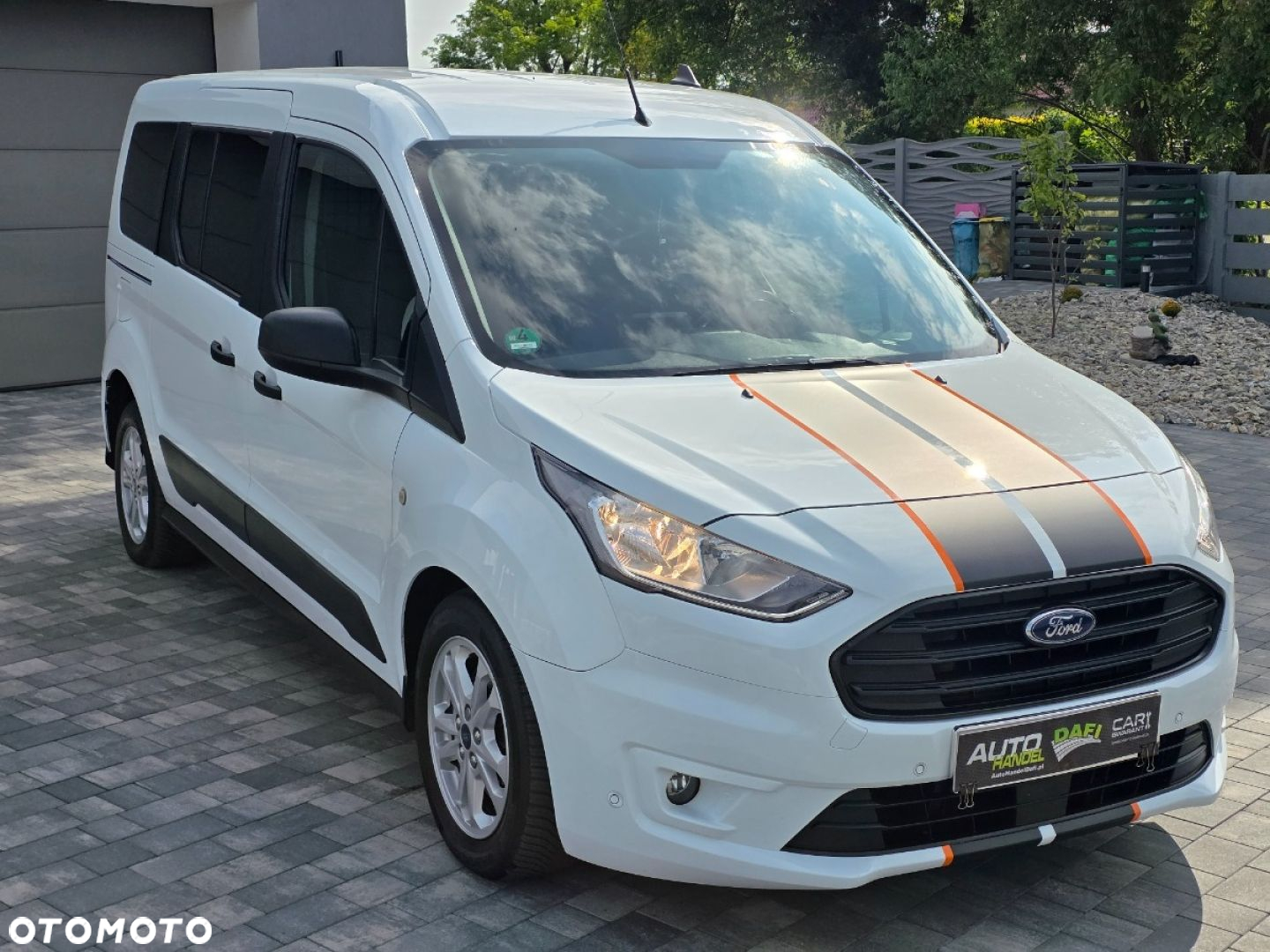 Ford Transit Connect - 34