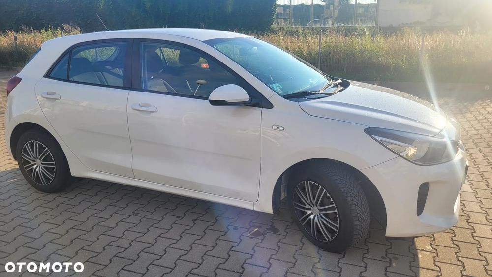 Kia Rio 1.4 M - 2