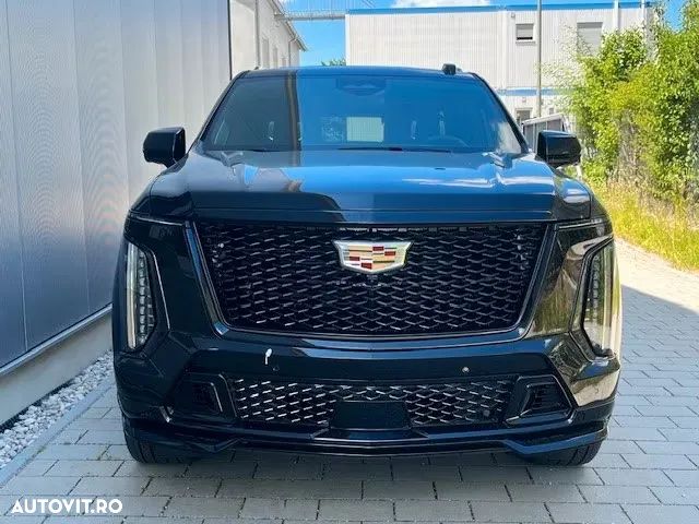 Cadillac Escalade - 1