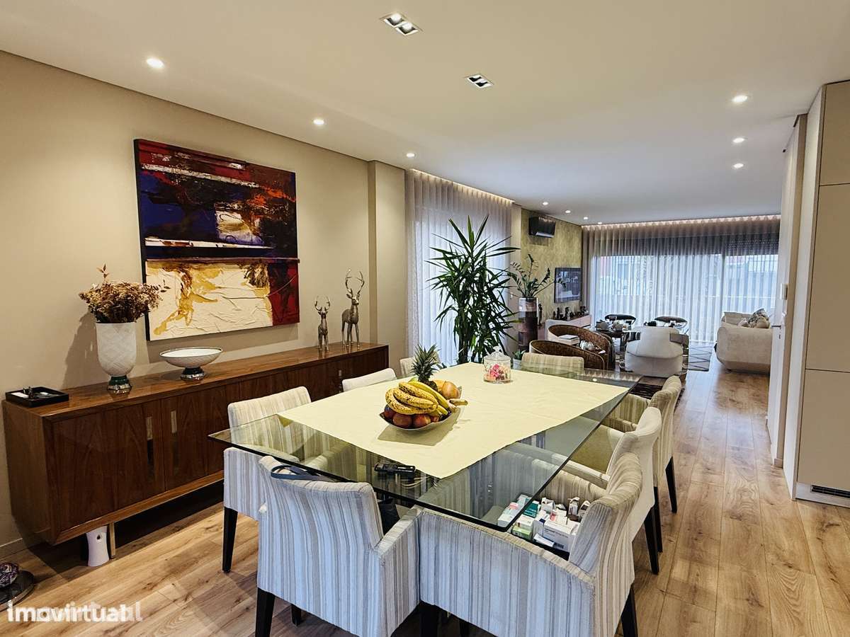 Moradia 3 frentes 200m praia - Grande imagem: 2/48