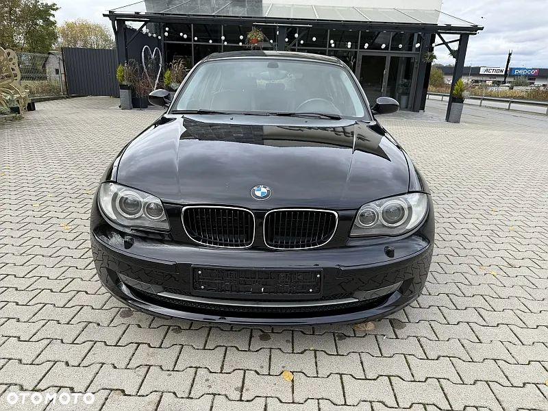 BMW Seria 1 120d DPF Edition Sport - 2
