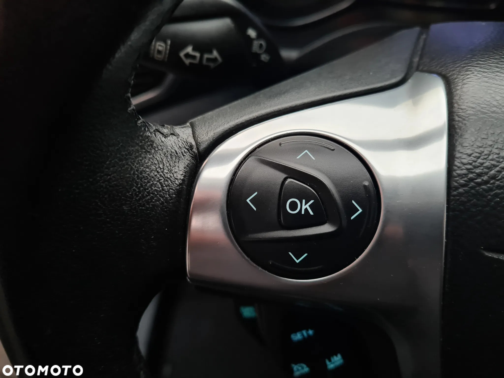 Ford Grand C-MAX 2.0 TDCi Titanium - 33