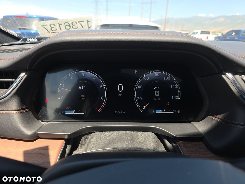 Jeep Grand Cherokee 3.6 V6 Summit - 13