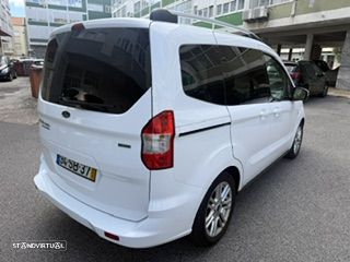 Ford Tourneo Courier 1.0 EcoBoost Ambiente - 5