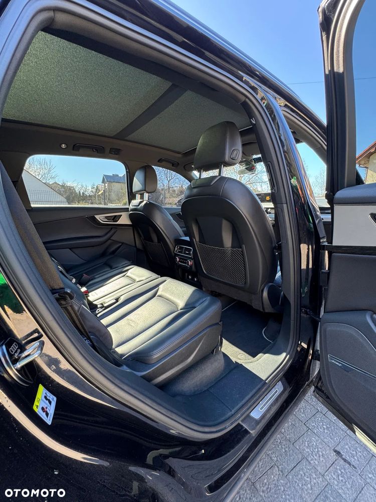 Audi Q7 - 8