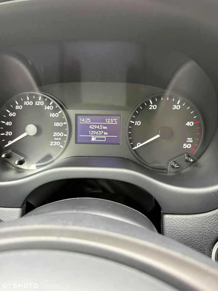 Mercedes-Benz Vito - 5