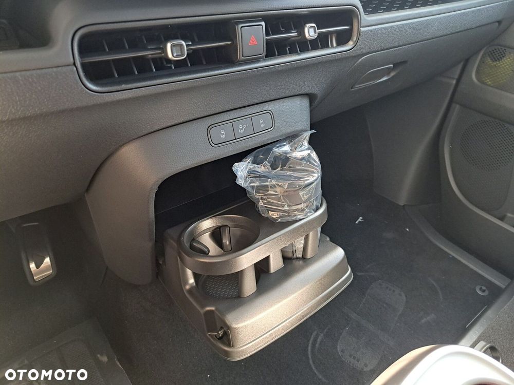 Volkswagen ID. Buzz - 12