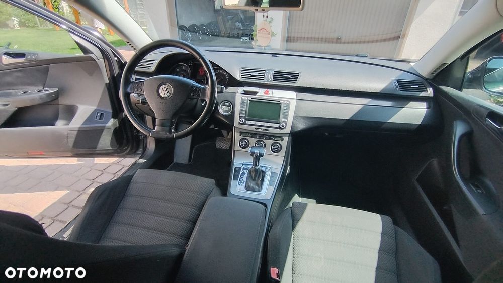 Volkswagen Passat 2.0 TDI DPF Comfortline DSG - 13
