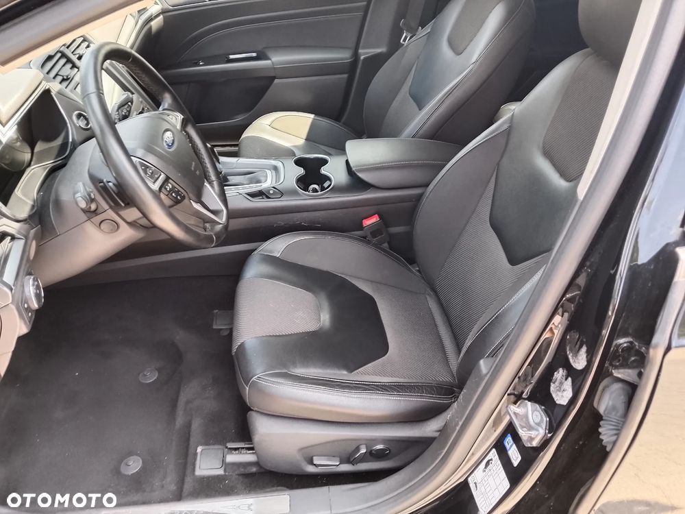 Ford Mondeo 2.0 TDCi Bi-Turbo PowerShift-Aut Titanium - 9