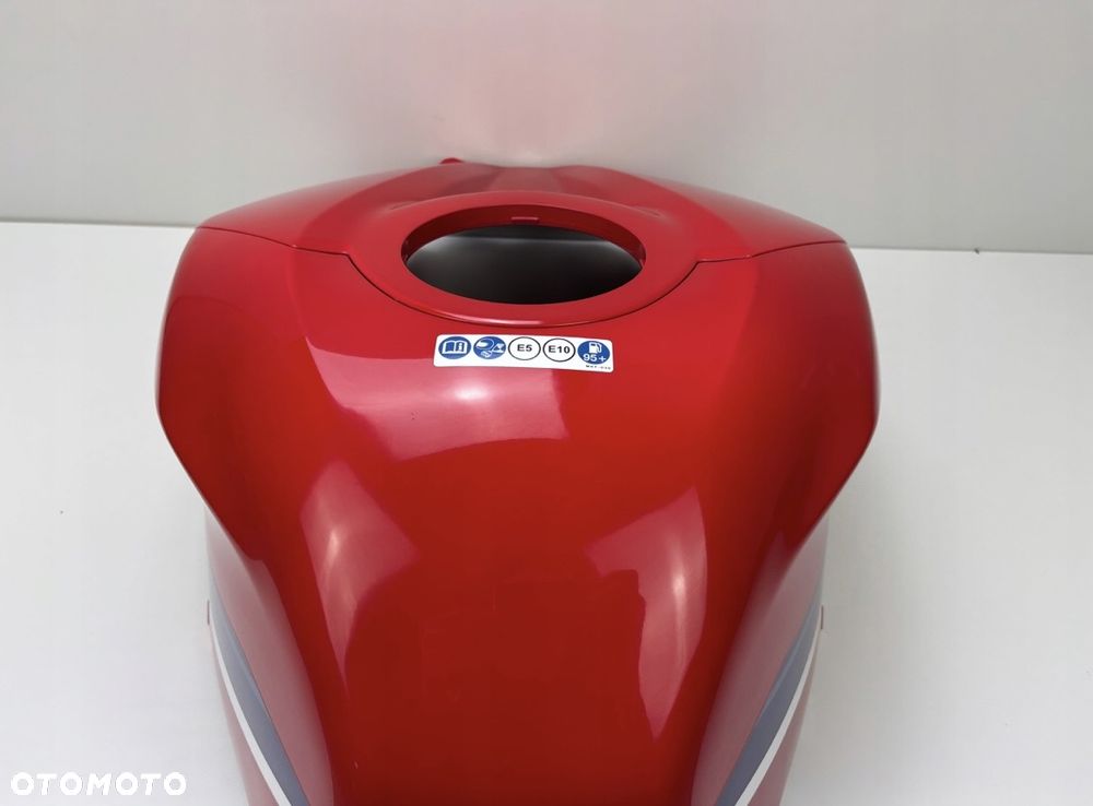 Nakładka zbiornika Honda CBR 600RR PC69 2024- Oryginał - 4