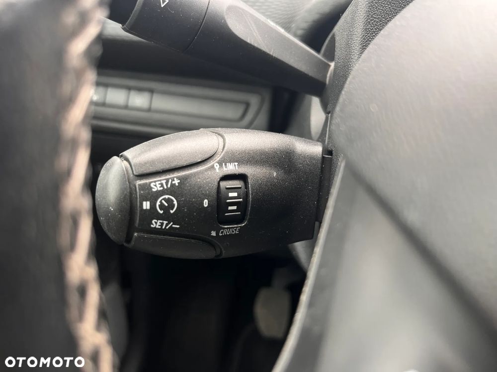 Peugeot 2008 PureTech 130 Stop&Start Allure - 28