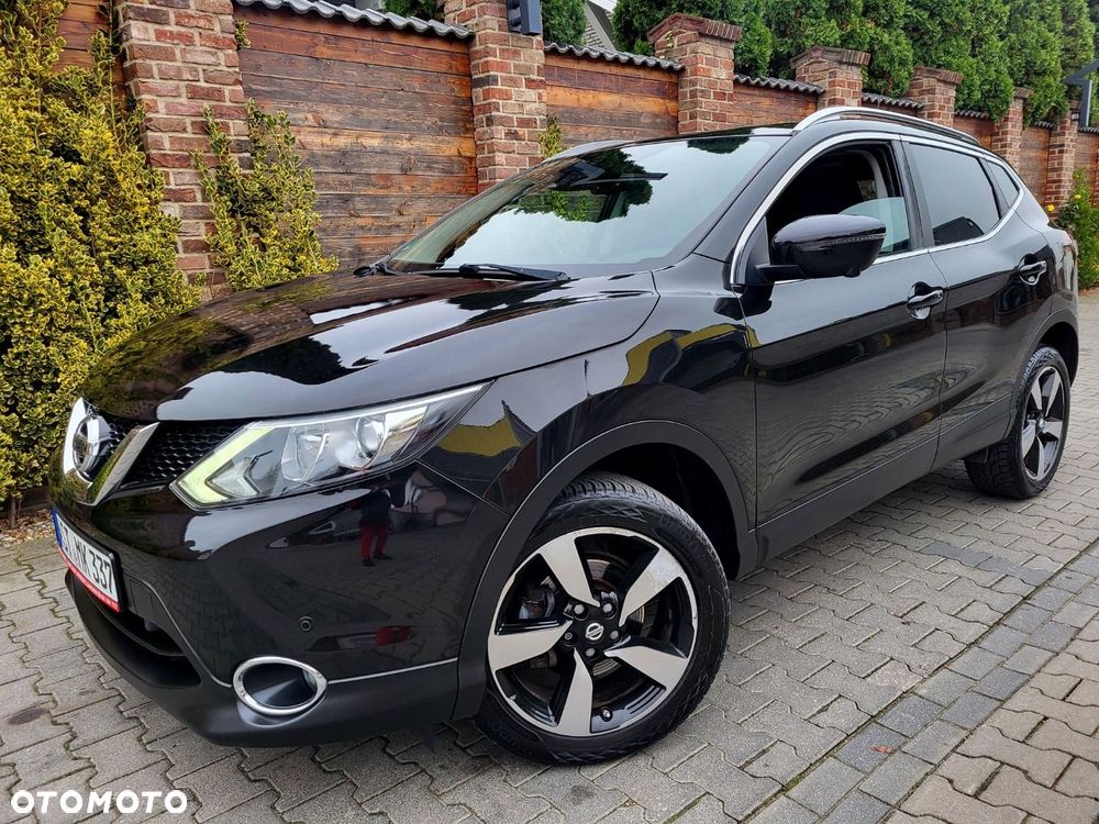 Nissan Qashqai - 1