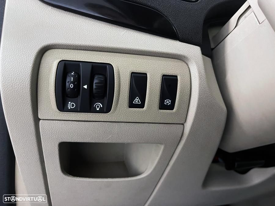Renault Grand Scénic ENERGY dCi 130 INITIALE PARIS - 13