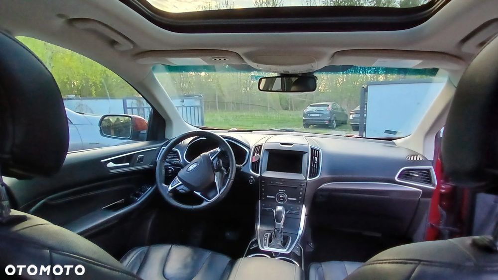 Ford Edge - 8